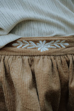 Afbeelding in Gallery-weergave laden, Corduroy Skirt