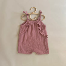 Afbeelding in Gallery-weergave laden, Ruffle Jumpsuit (+ 8 kleuren)
