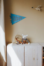 Afbeelding in Gallery-weergave laden, Name Pennant · Block