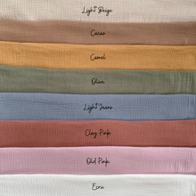 Afbeelding in Gallery-weergave laden, Personalised Muslin Swaddle (+ 8 kleuren)