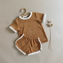 Afbeelding in Gallery-weergave laden, Retro Shirt (+ 9 kleuren)