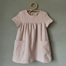 Afbeelding in Gallery-weergave laden, Muslin Dress (+ 8 kleuren)