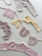 Afbeelding in Gallery-weergave laden, Custom Baby Clothes Banner
