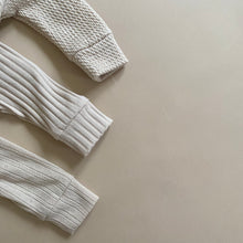 Load image into Gallery viewer, Baby Wrap Romper (+ 3 stoffen)
