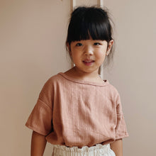 Afbeelding in Gallery-weergave laden, Pointelle Oversized Shirt (+ 4 kleuren)
