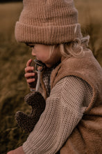Load image into Gallery viewer, Reversible Oversized Corduroy Vest
